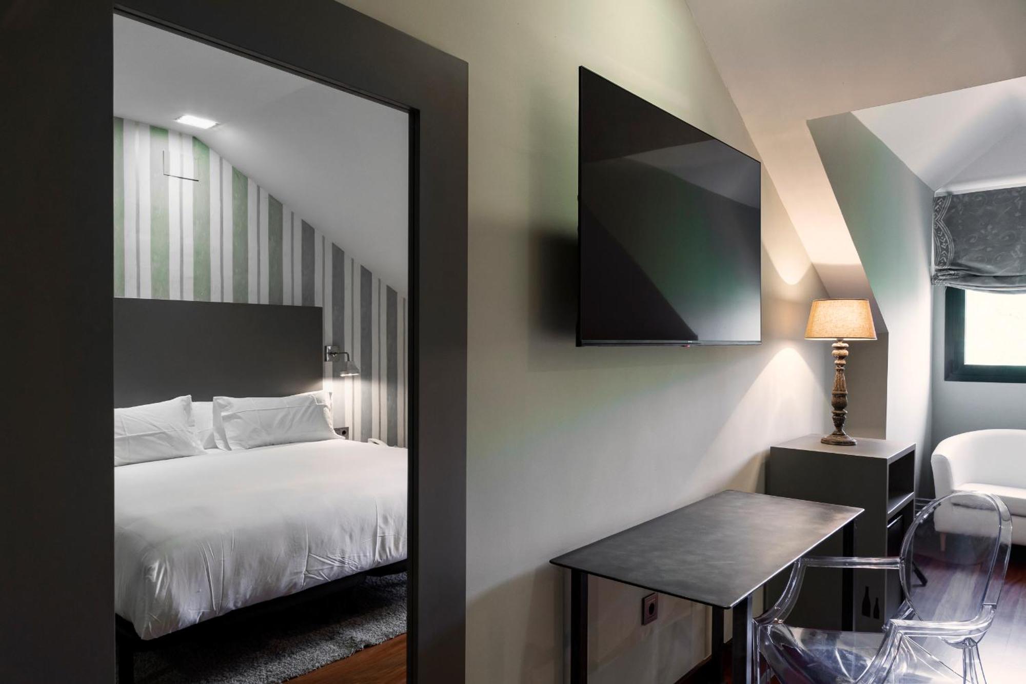 Hotel Ar Isabel De Farnesio San Ildefonso Екстериор снимка